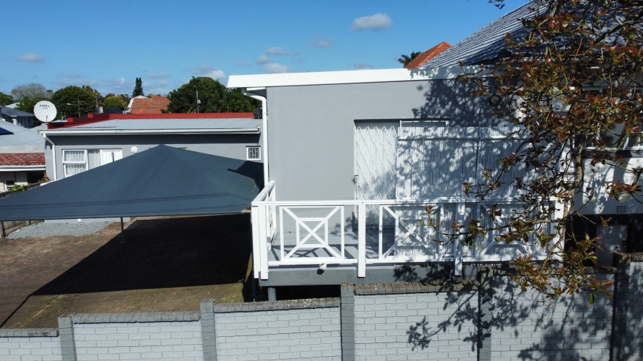 To Let 1 Bedroom Property for Rent in Vincent Eastern Cape